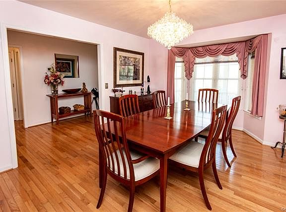 5th image of 5601 Warnerwood Ct