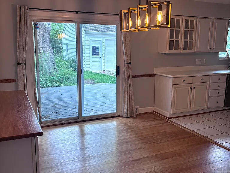 115 Gralake Ave — Photo 26