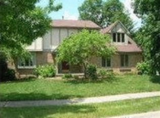 1143 Forest Glen Rd, Westerville, OH 43081