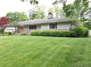 1355 Southport Dr, Columbus, OH 43235