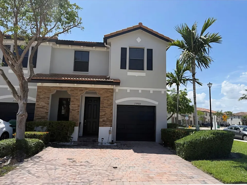 23900 SW 117th Ct