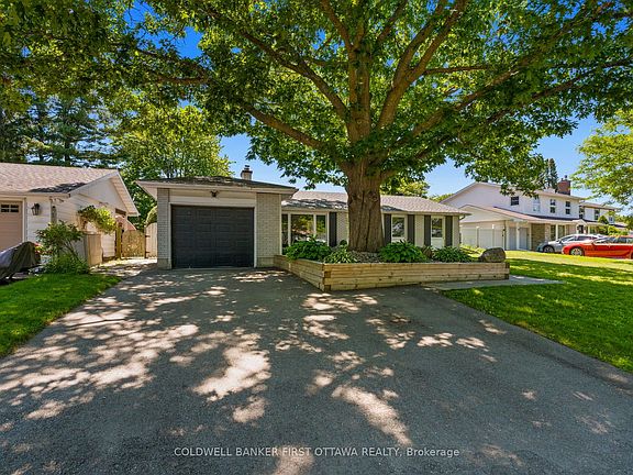 2nd image of 12 Bradgate Dr