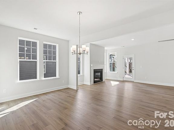 4th image of 9609 Pointer Rd #79