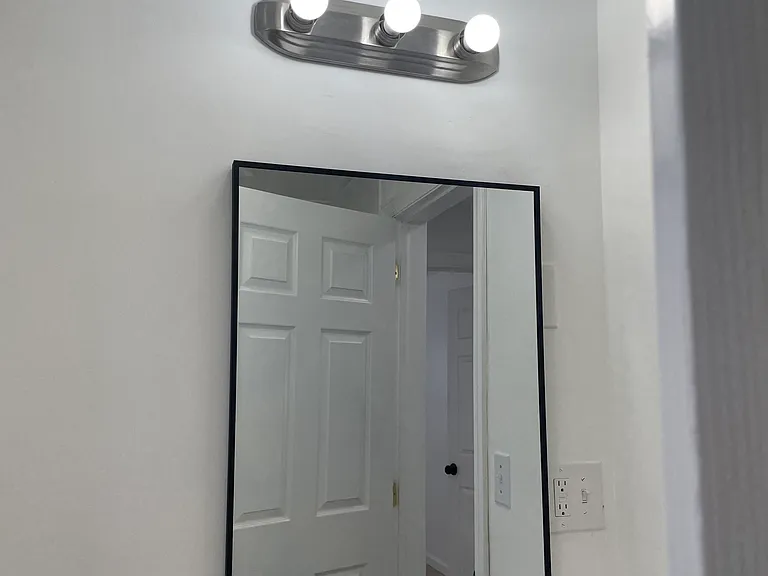 97 Friendship St — Photo 17