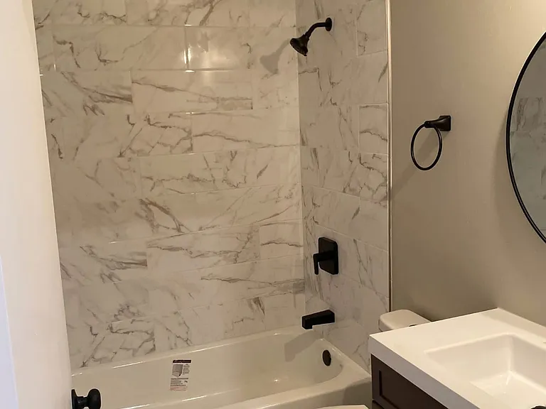 505 Johnson St #L — Photo 3