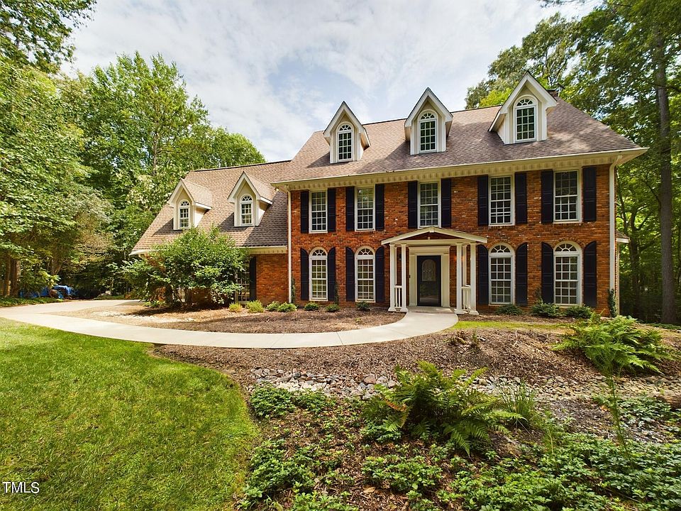 1st image of 12736 Waterman Dr