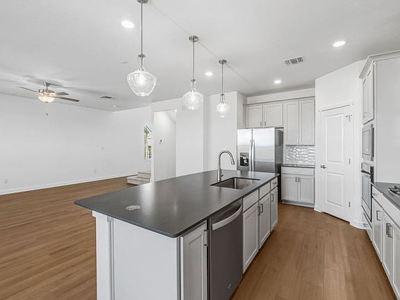Open Kitchen