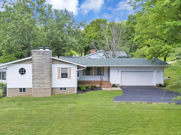 1401 N High St, Lancaster, OH 43130