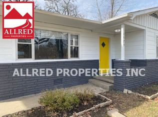 1523 S Mally Wagnon Rd, Fayetteville, AR 72701