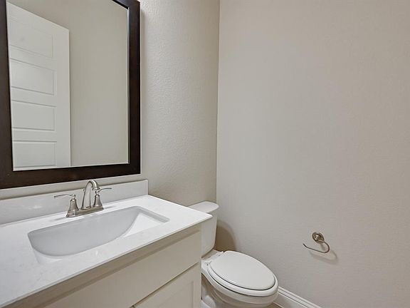 3rd image of 7212 Harris Pl