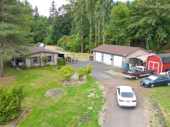 225 Chapman Rd., Castle Rock, WA 98611