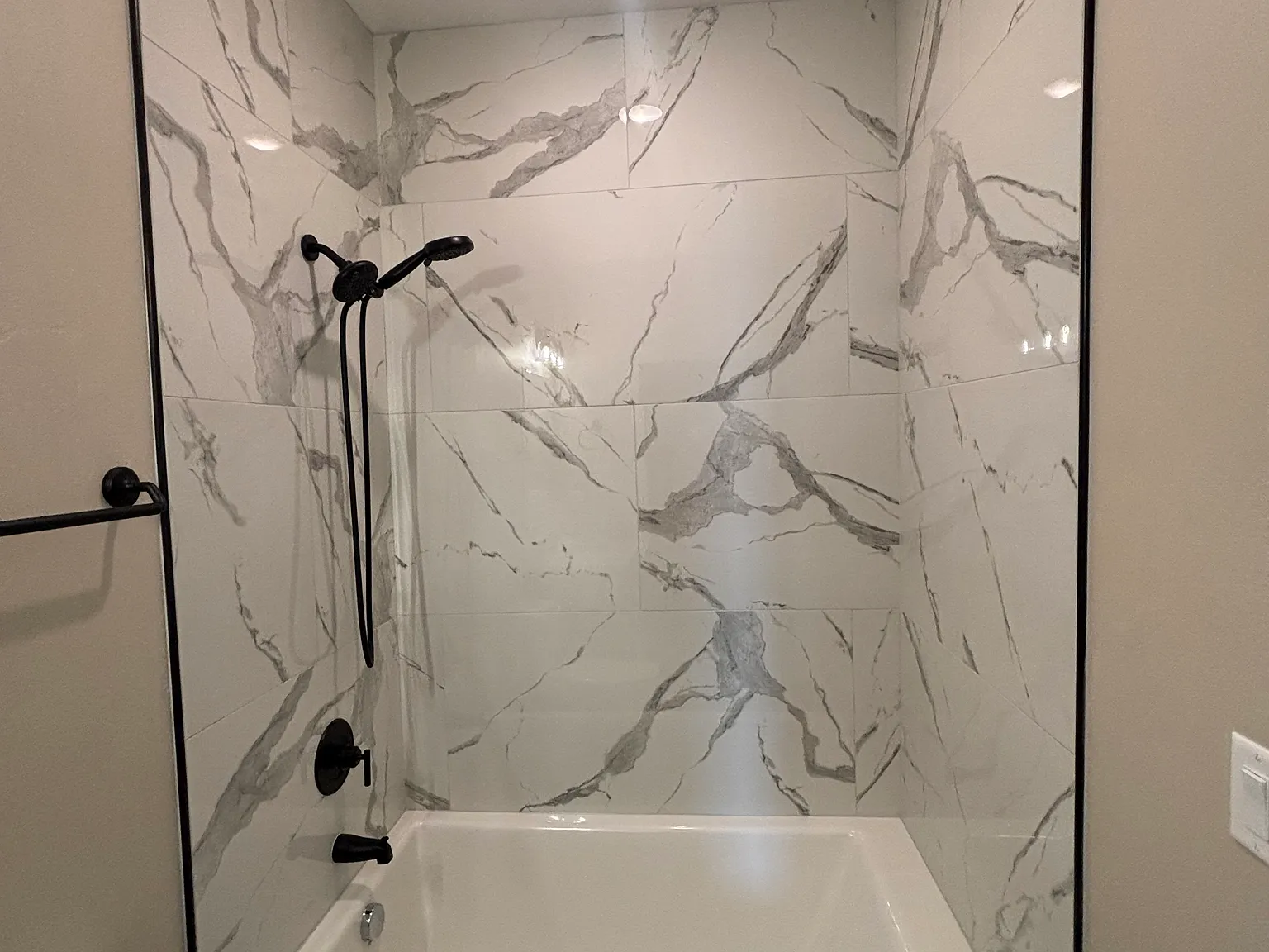 2 bed, 1155 sqft, $2,000 — Photo 4