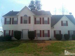 2077 Sugar Creek Falls Dr, Atlanta, GA 30316