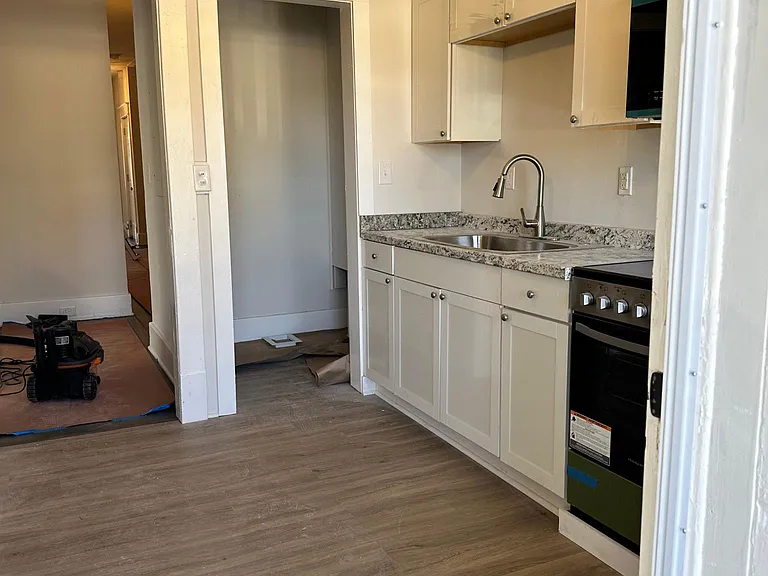 251 Broad St #251 — Photo 23