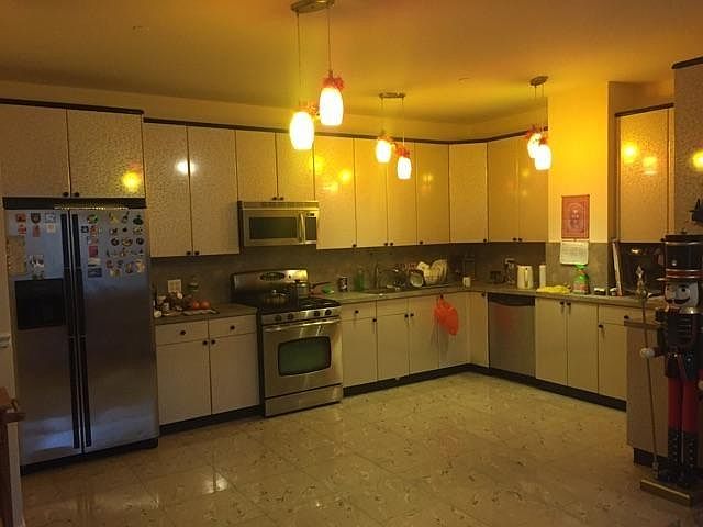 2nd image of 105 Kings Hwy APT 5