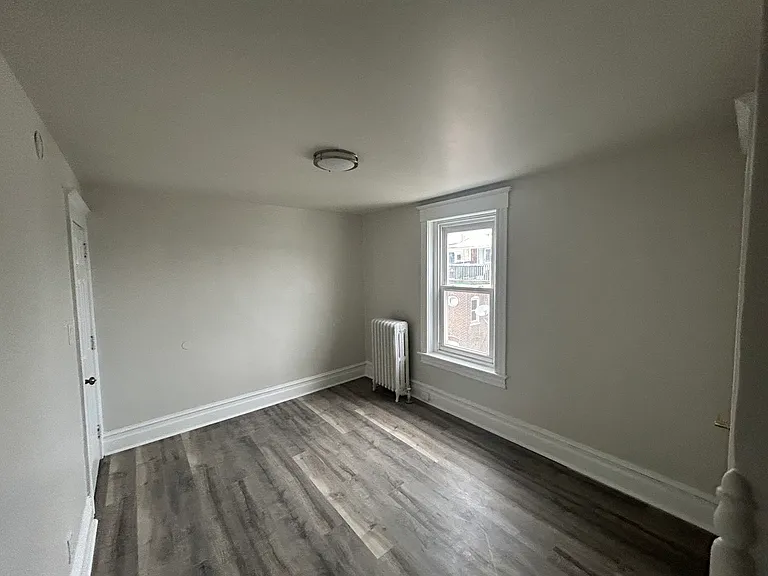1316 W Walnut St #2W — Photo 11