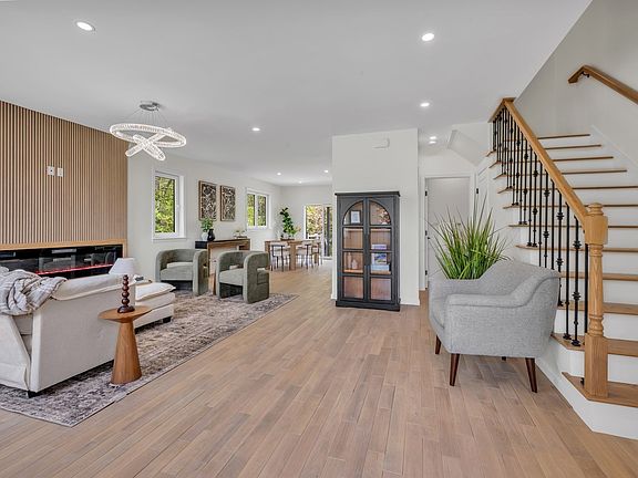 3rd image of 189 Electric Ave #B