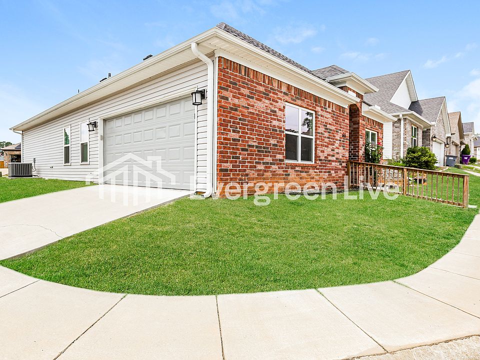 1st image of 3450 Garden Club Dr