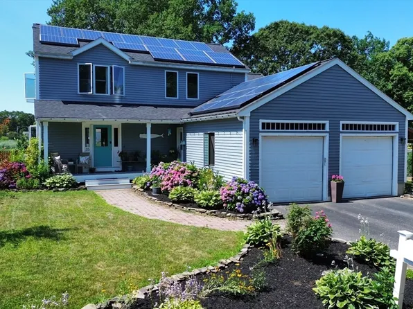 35 Ice House Ln, Marshfield, MA 02050