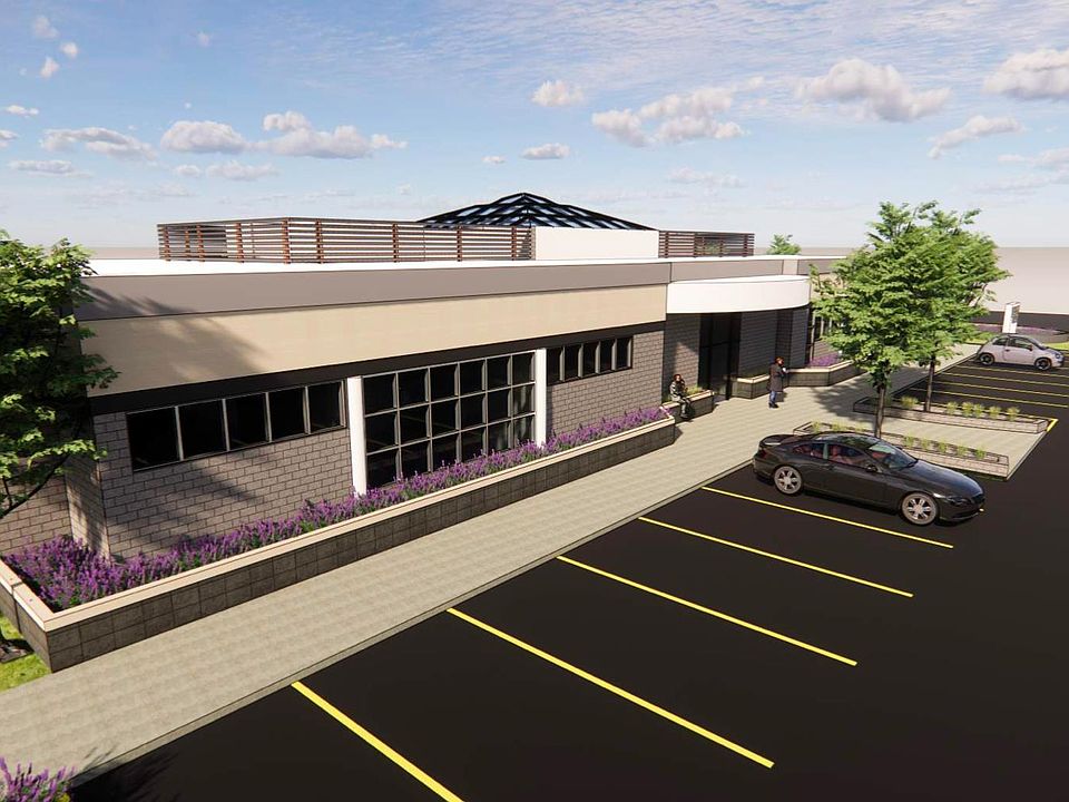 2nd image of 21650 W Eleven Mile Rd