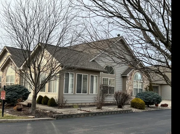 1016 Laurelwood Ln #D, Greenwood, IN 46142