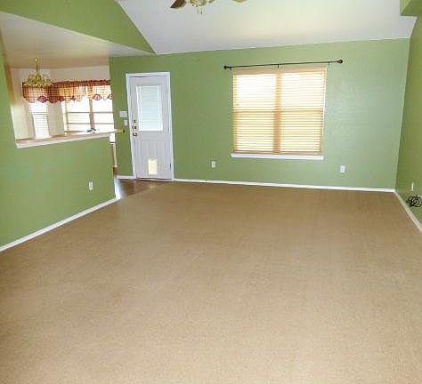 2nd image of 2102 Merle Dr