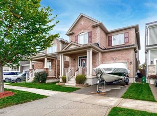 54 Olivia St, Kitchener, ON N2R 0K1