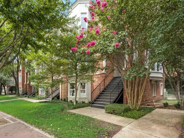 2205 Canton St APT 111, Dallas, TX 75201
