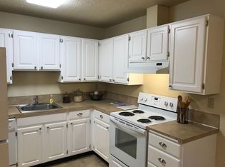 5733 SE King Rd #5737, Portland, OR 97222