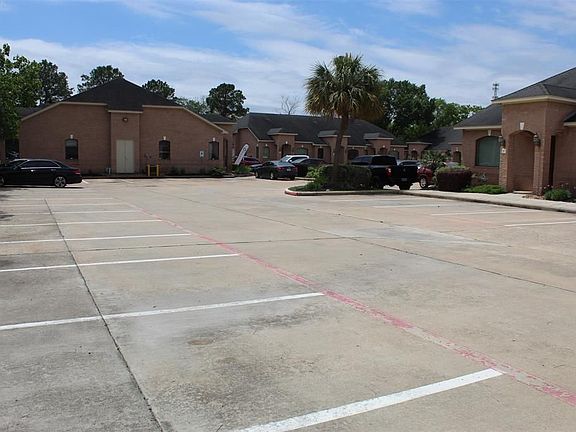 2nd image of 11103 McCracken Cir Suite C