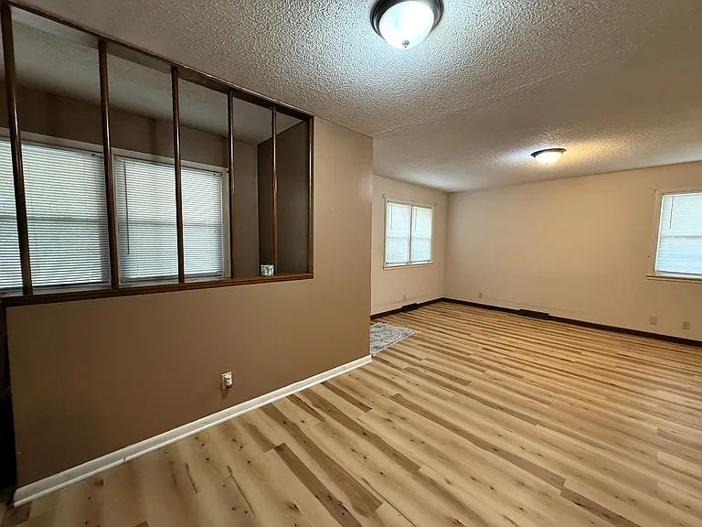 3125 S Wichita St — Photo 11