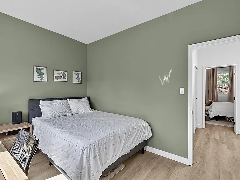 2809 N Wolcott Ave #I — Photo 11
