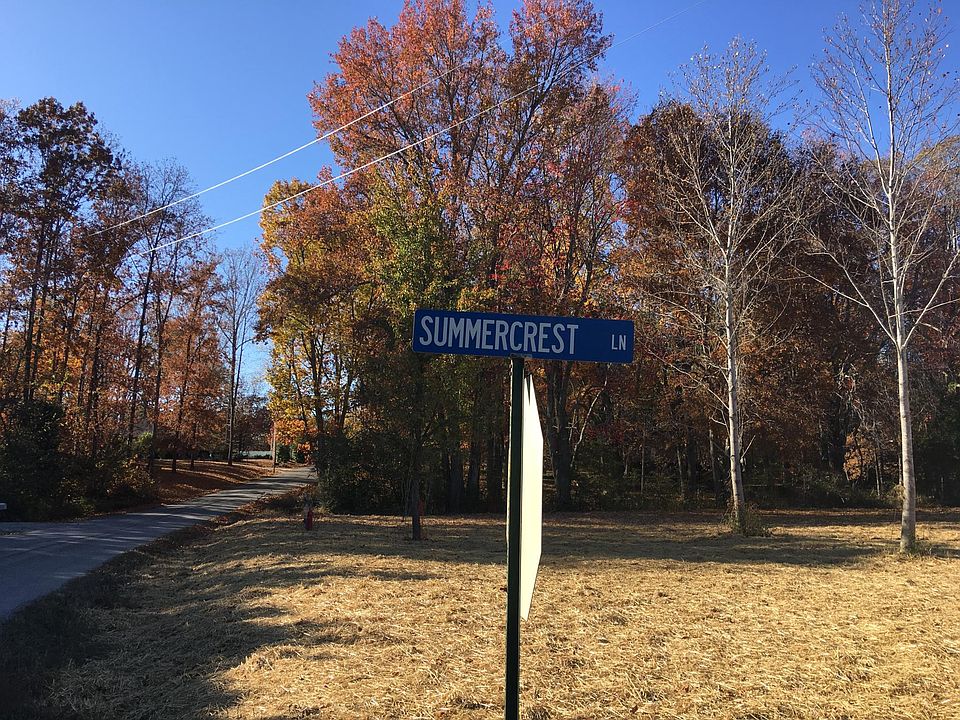 2nd image of 12 Summercrest Ln #1