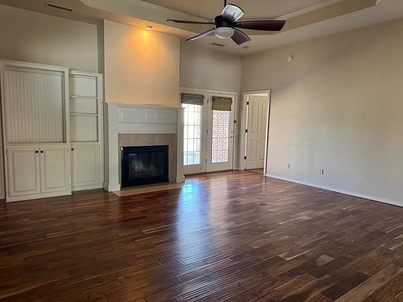 3 bed, 1758 sqft, $2,000 — Photo 4