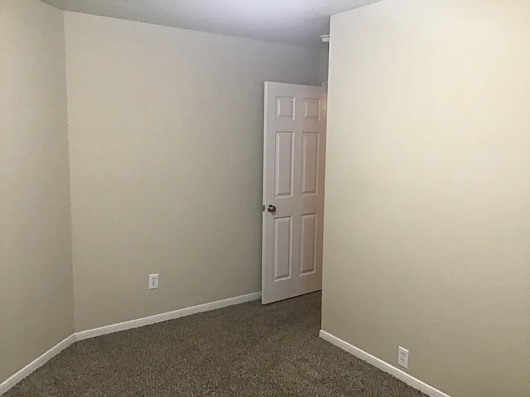5602 Darby Square Trl — Photo 13