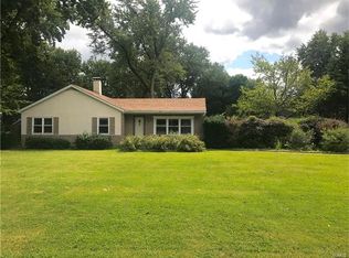 305 Julia Pl, Belleville, IL 62223