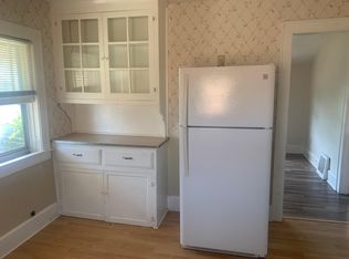 1621 Chatham St, Racine, WI 53402