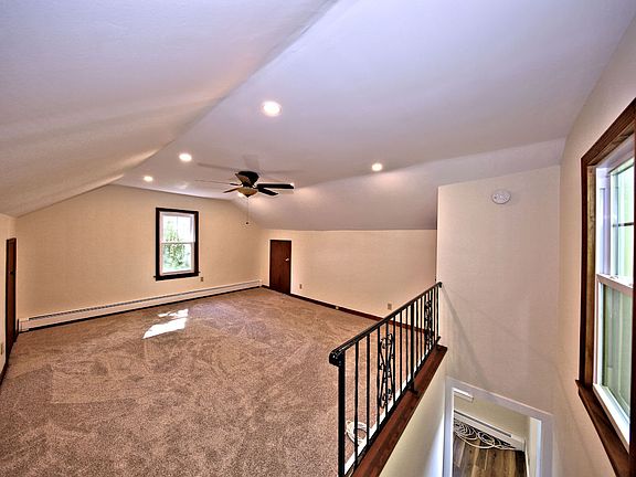 4th image of 48 Custis Ave