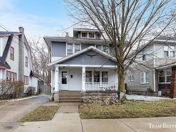 2nd image of 1738 Nelson Ave SE