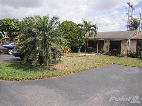 2nd image of 4625 SW 136th Pl