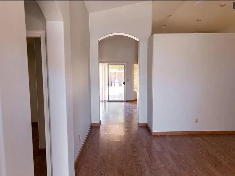 41 S Poplar Way — Photo 8