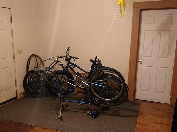 4th image of 747 6th St NW