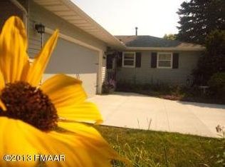 1312 24th Ave S, Moorhead, MN 56560