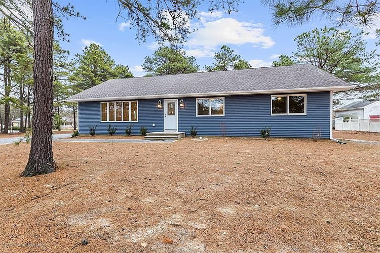 131 Grand Central Pkwy, Bayville, NJ 08721 Zillow