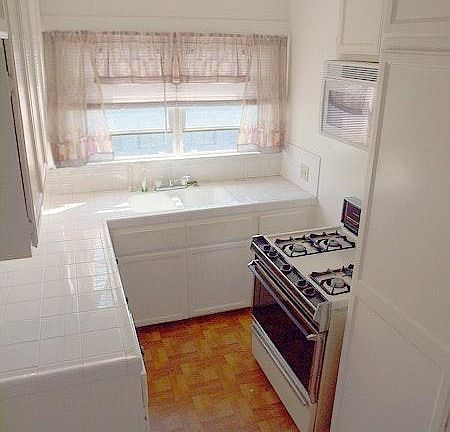 4th image of 375 W Doran St APT 7