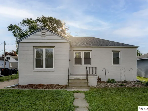 1424 N Platte Ave, Fremont, NE 68025