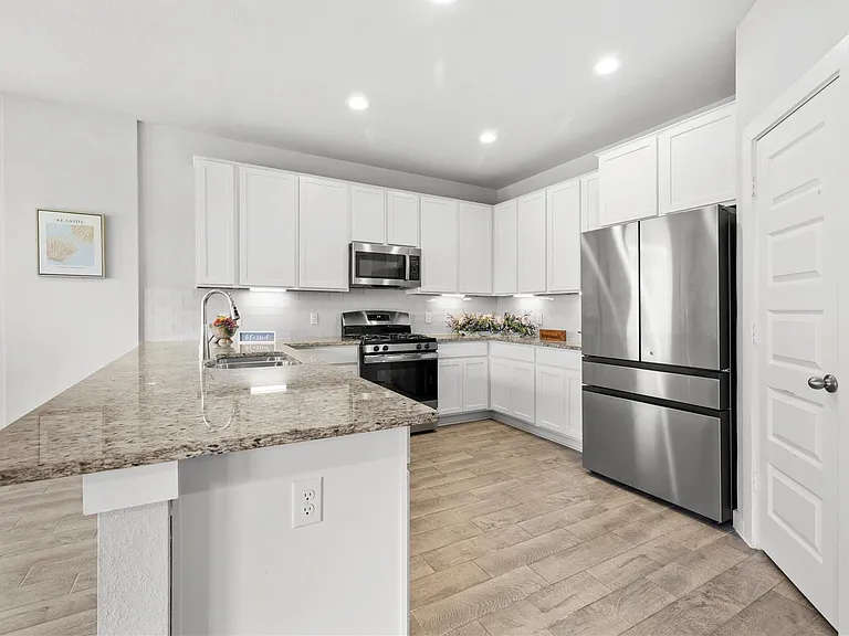 2311 Honey Heights Ln — Photo 13