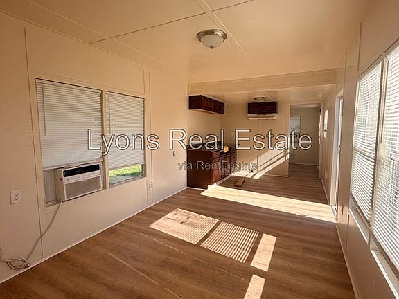 4th image of 7838 Ebson Dr #6-B