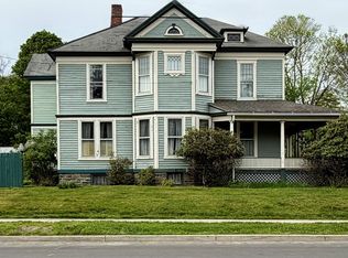 69 Elm St, Oneonta, NY 13820