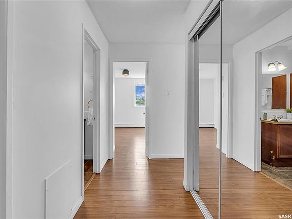 5th image of 1223 7th Ave N #315